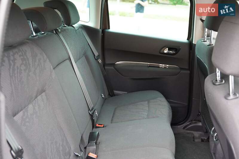 Позашляховик / Кросовер Peugeot 3008 2013 в Рівному