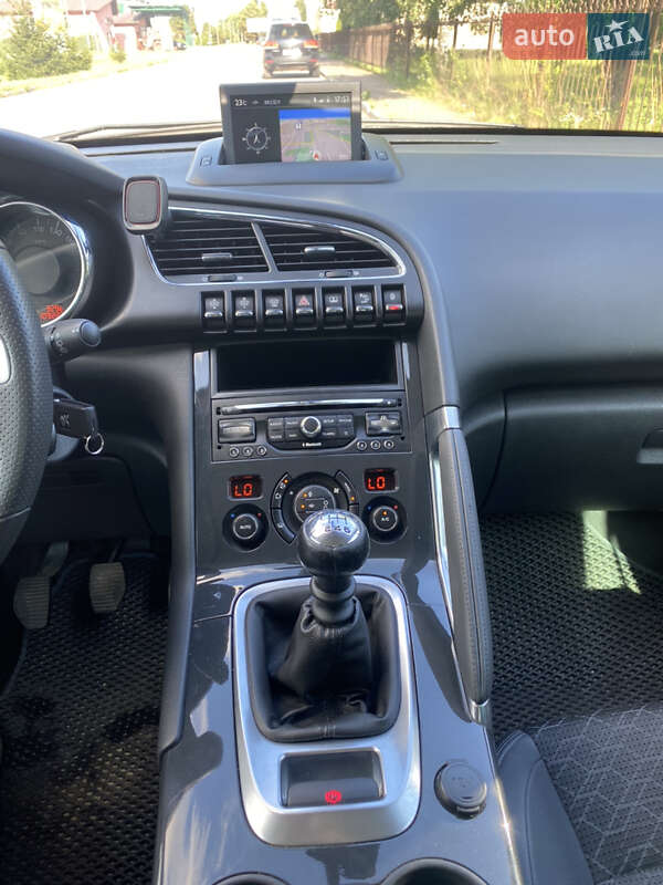 Позашляховик / Кросовер Peugeot 3008 2016 в Бродах фото 14 Позашляховик / Кросовер Peugeot 3008 2016 в Бродах