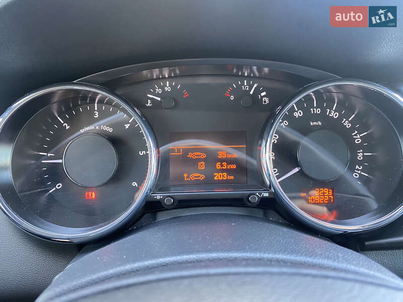 Позашляховик / Кросовер Peugeot 3008 2016 в Бродах фото 13 Позашляховик / Кросовер Peugeot 3008 2016 в Бродах