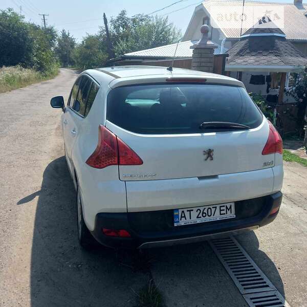 Позашляховик / Кросовер Peugeot 3008 2010 в Снятині