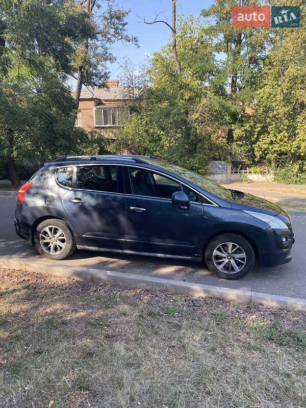 Внедорожник / Кроссовер Peugeot 3008 2012 в Кривом Роге