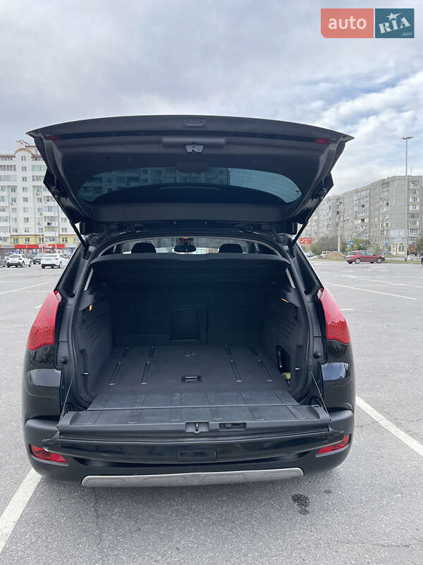 Позашляховик / Кросовер Peugeot 3008 2013 в Івано-Франківську