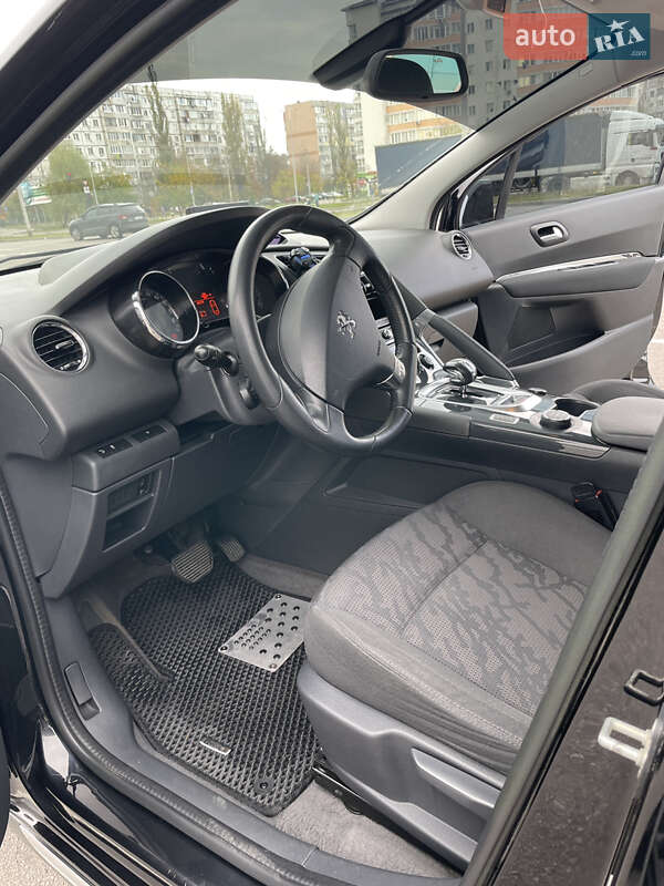 Позашляховик / Кросовер Peugeot 3008 2013 в Івано-Франківську