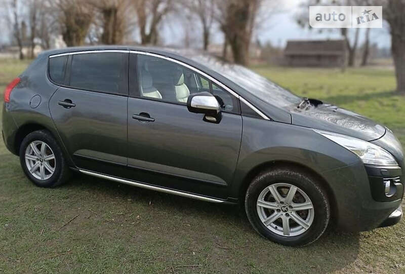 Внедорожник / Кроссовер Peugeot 3008 2010 в Мукачево