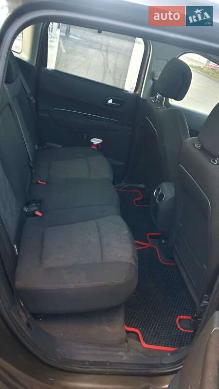 Позашляховик / Кросовер Peugeot 3008 2009 в Долині
