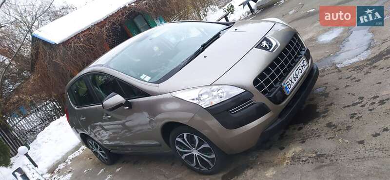 Позашляховик / Кросовер Peugeot 3008 2011 в Красилові
