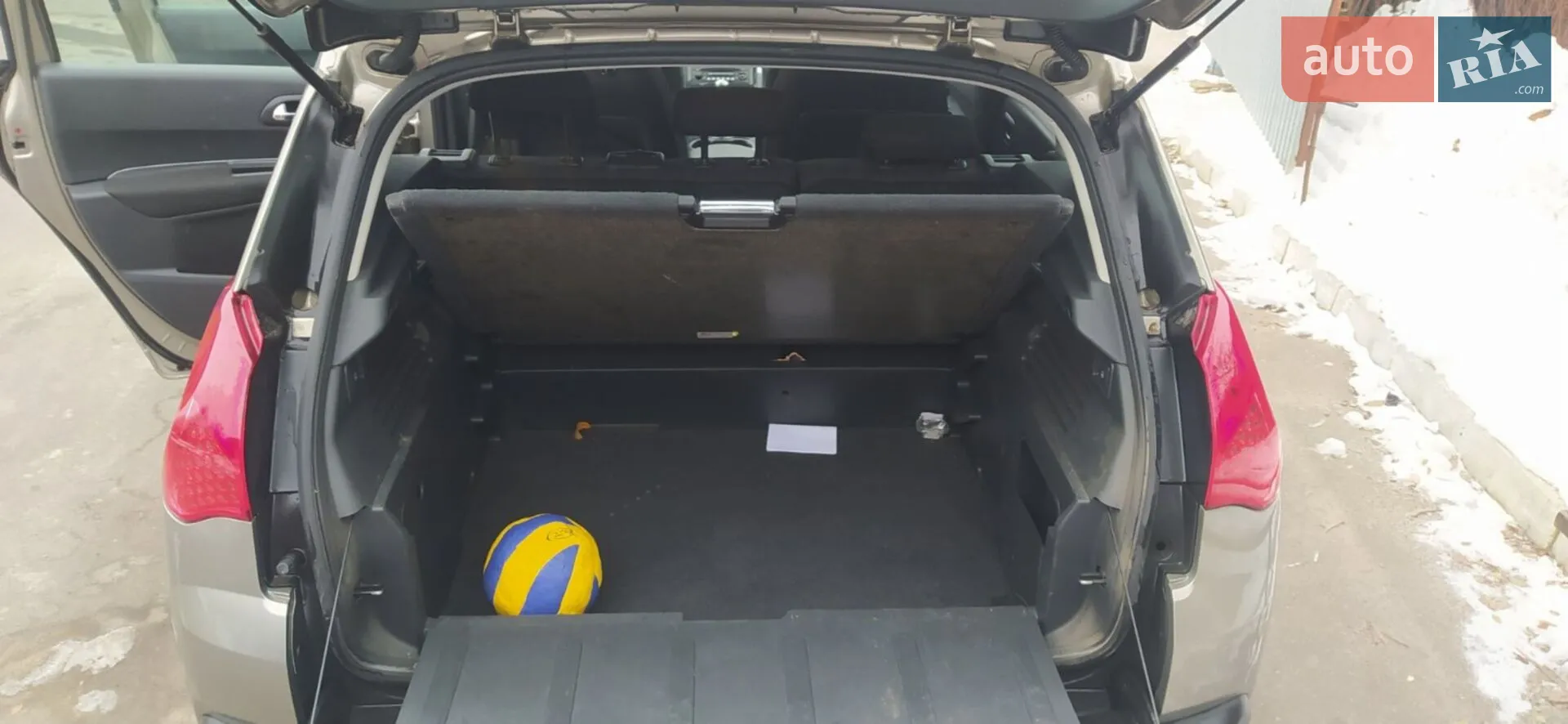 2011 Peugeot 3008 - мініатюра 9