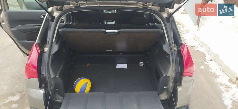 Позашляховик / Кросовер Peugeot 3008 2011 в Красилові