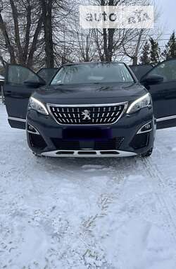 Позашляховик / Кросовер Peugeot 3008 2017 в Кропивницькому