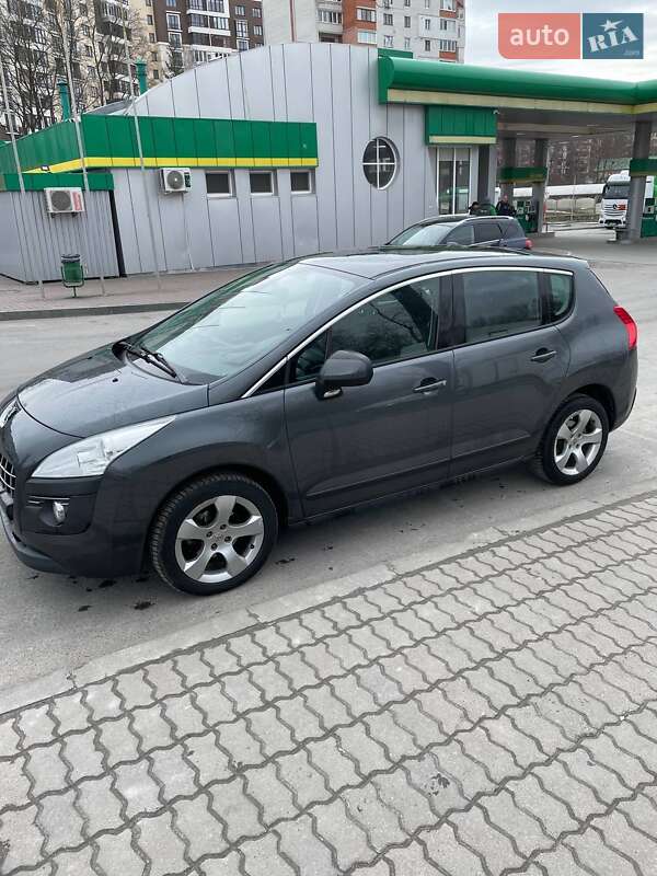 Позашляховик / Кросовер Peugeot 3008 2009 в Тернополі