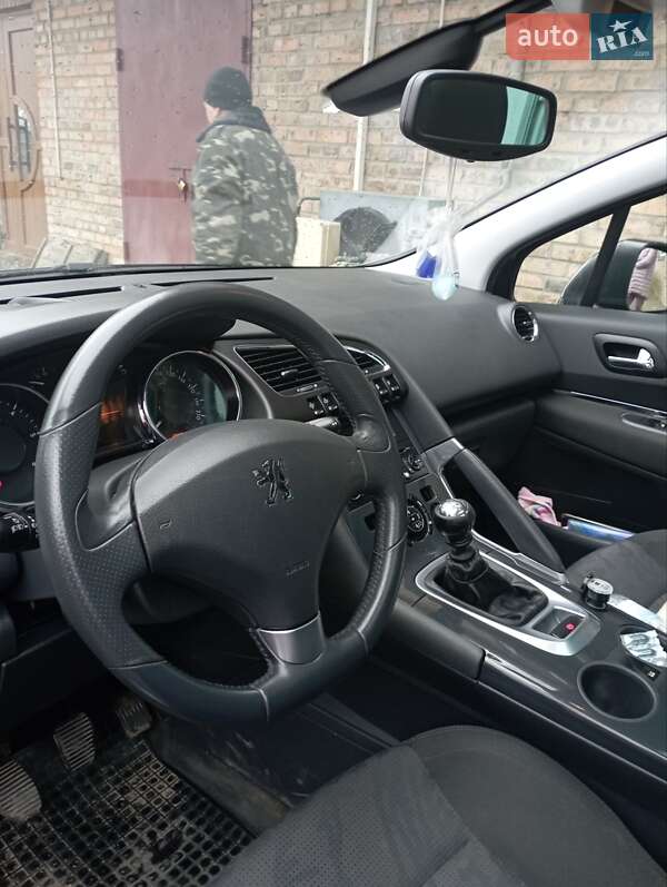 Внедорожник / Кроссовер Peugeot 3008 2009 в Луцке