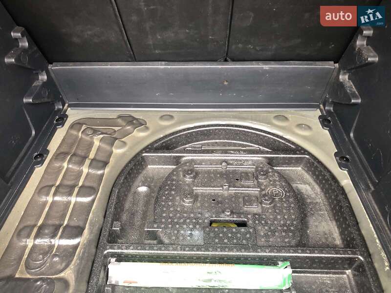 Внедорожник / Кроссовер Peugeot 3008 2010 в Кривом Роге