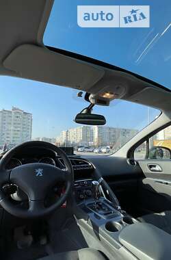 Позашляховик / Кросовер Peugeot 3008 2013 в Івано-Франківську