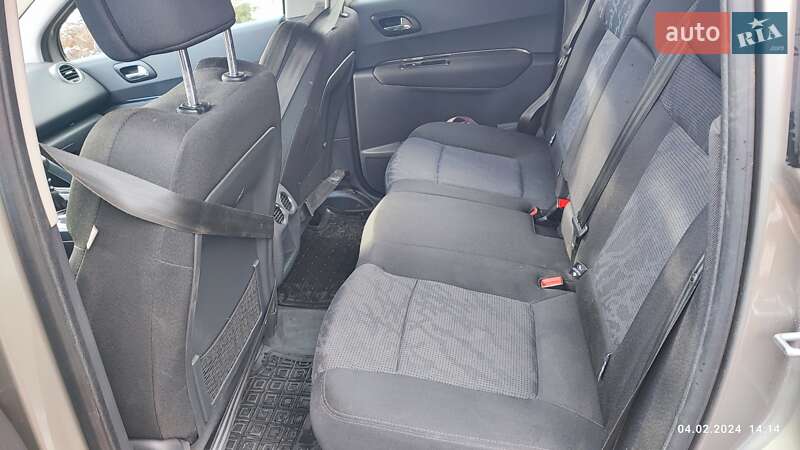 Позашляховик / Кросовер Peugeot 3008 2009 в Києві