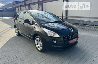 Позашляховик / Кросовер Peugeot 3008 2012 в Івано-Франківську