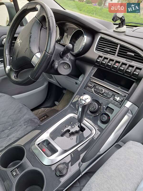 Внедорожник / Кроссовер Peugeot 3008 2014 в Иршаве