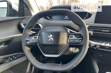 Внедорожник / Кроссовер Peugeot 3008 2018 в Ровно