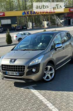 Позашляховик / Кросовер Peugeot 3008 2011 в Тернополі