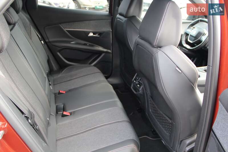 Позашляховик / Кросовер Peugeot 3008 2018 в Одесі