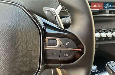 Внедорожник / Кроссовер Peugeot 3008 2021 в Киеве