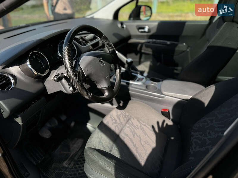 Внедорожник / Кроссовер Peugeot 3008 2009 в Залещиках