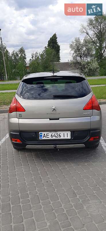 Внедорожник / Кроссовер Peugeot 3008 2013 в Новомосковске