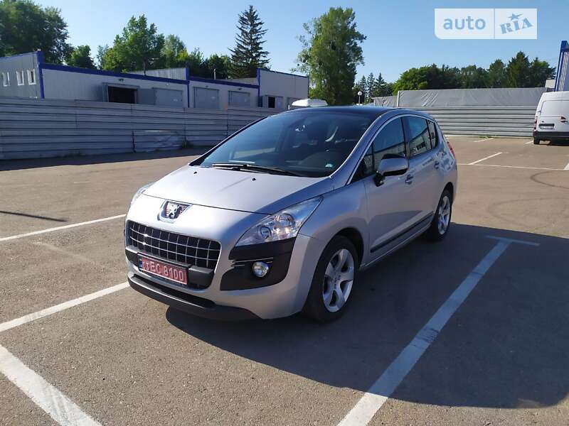 Позашляховик / Кросовер Peugeot 3008 2010 в Рівному