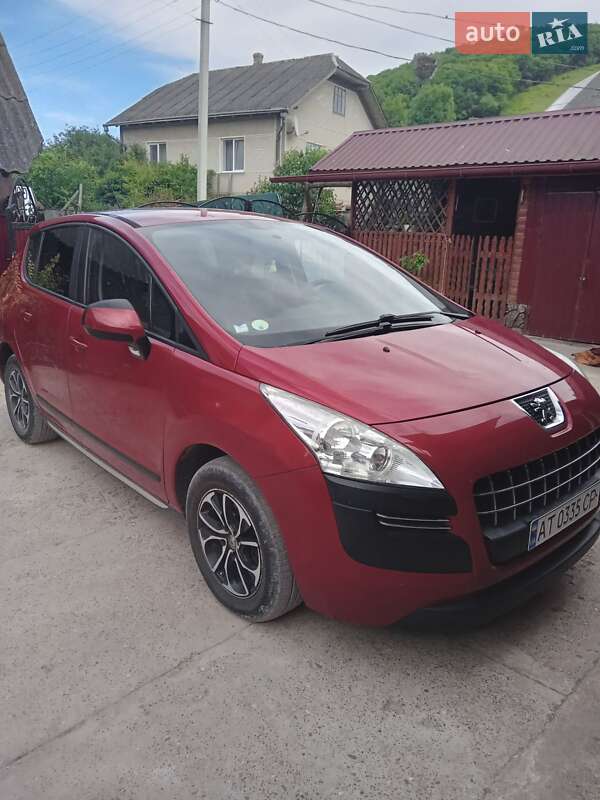 Внедорожник / Кроссовер Peugeot 3008 2012 в Тлумаче