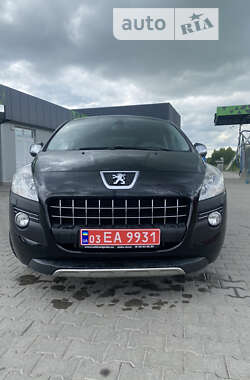 Внедорожник / Кроссовер Peugeot 3008 2011 в Луцке