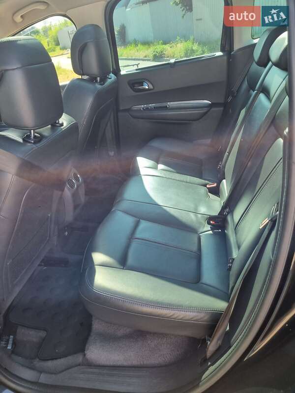 Внедорожник / Кроссовер Peugeot 3008 2013 в Днепре