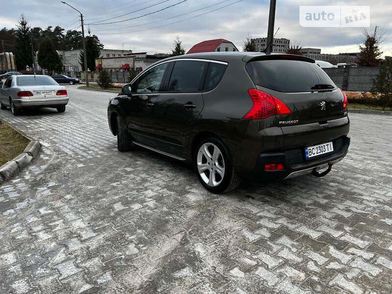 Позашляховик / Кросовер Peugeot 3008 2009 в Новояворівську