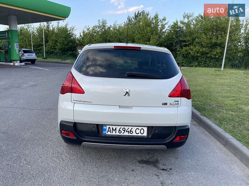 Позашляховик / Кросовер Peugeot 3008 2013 в Житомирі