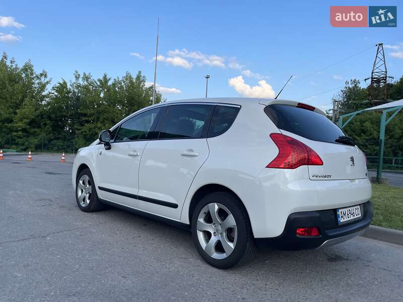 Позашляховик / Кросовер Peugeot 3008 2013 в Житомирі
