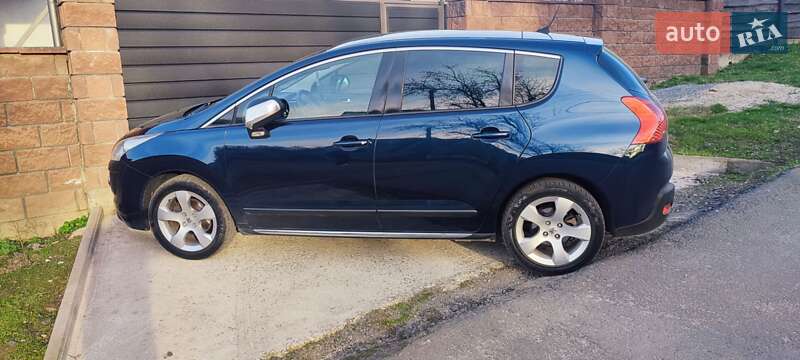 Внедорожник / Кроссовер Peugeot 3008 2010 в Ровно