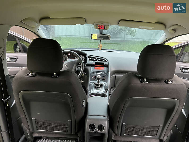 Позашляховик / Кросовер Peugeot 3008 2009 в Коломиї фото 26 Позашляховик / Кросовер Peugeot 3008 2009 в Коломиї