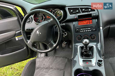 Позашляховик / Кросовер Peugeot 3008 2009 в 