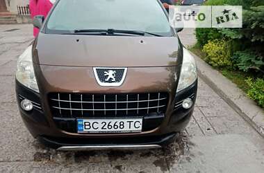 Позашляховик / Кросовер Peugeot 3008 2011 в Новому Розділі