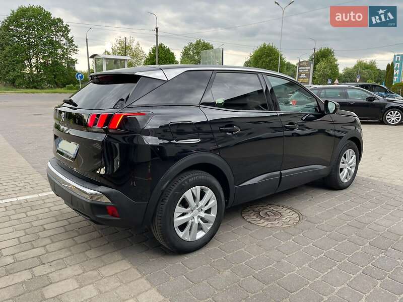 Позашляховик / Кросовер Peugeot 3008 2017 в Луцьку