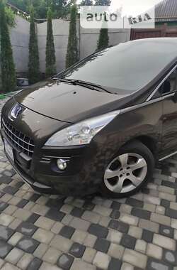 Внедорожник / Кроссовер Peugeot 3008 2012 в Днепре