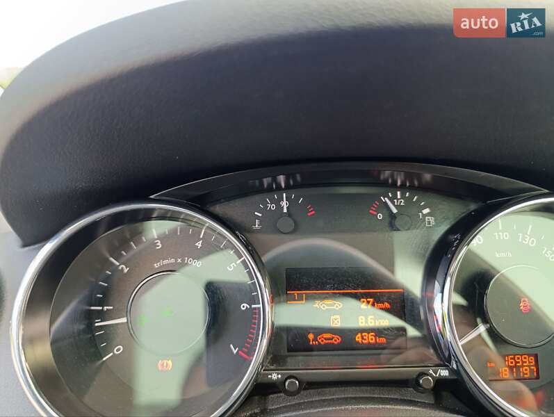 Позашляховик / Кросовер Peugeot 3008 2012 в Івано-Франківську фото 25 Позашляховик / Кросовер Peugeot 3008 2012 в Івано-Франківську