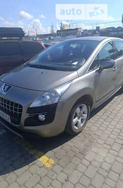 Внедорожник / Кроссовер Peugeot 3008 2012 в Черновцах