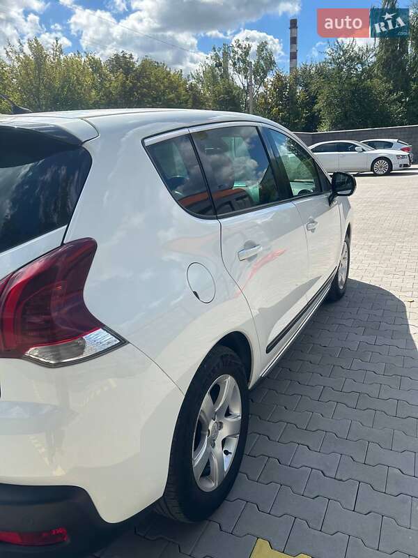 Внедорожник / Кроссовер Peugeot 3008 2014 в Ровно