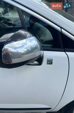 Внедорожник / Кроссовер Peugeot 3008 2014 в Ровно