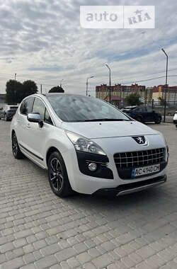 Внедорожник / Кроссовер Peugeot 3008 2011 в Луцке