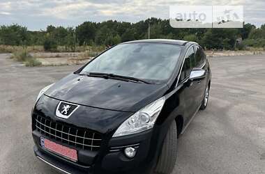 Позашляховик / Кросовер Peugeot 3008 2012 в Полтаві