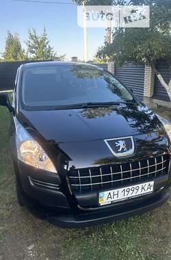 Внедорожник / Кроссовер Peugeot 3008 2011 в Черновцах