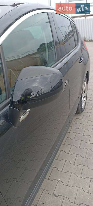 Позашляховик / Кросовер Peugeot 3008 2010 в Києві
