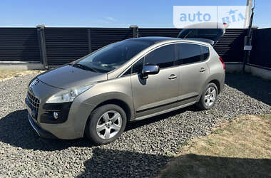 Внедорожник / Кроссовер Peugeot 3008 2010 в Луцке