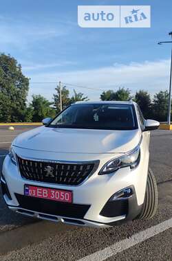 Внедорожник / Кроссовер Peugeot 3008 2018 в Черновцах