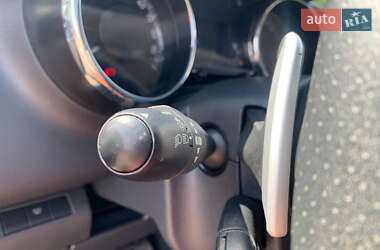 Внедорожник / Кроссовер Peugeot 3008 2013 в 